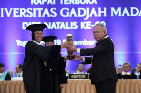 Menteri PUPR Basuki Hadimuljono Terima Anugerah Hamengku Buwono IX Award