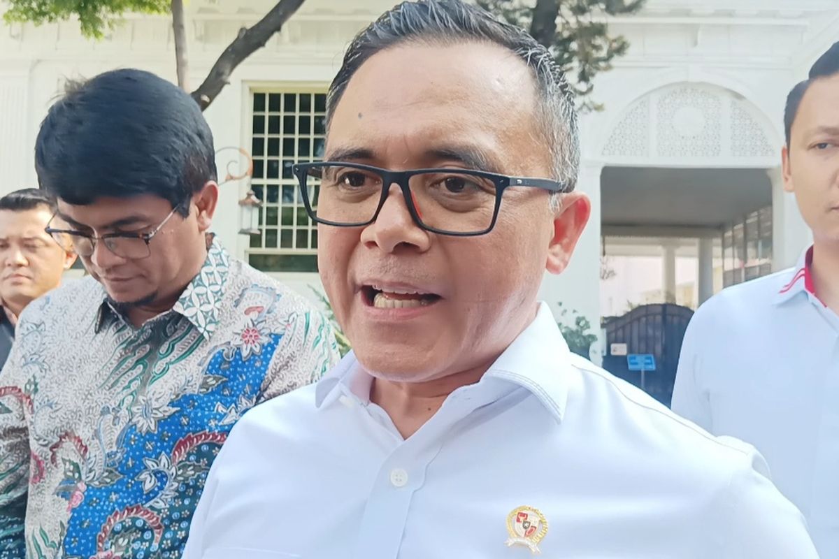  Menpan RB Abdullah Azwar Anas di Kompleks Istana Kepresidenan, Jakarta, Senin (20/11/2023). 