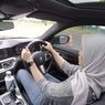 Buat Pemula, Begini Biar Lancar Mengemudi di Jalan Sempit