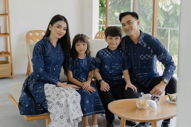 5 Rekomendasi Baju Lebaran Couple 2026 yang Elegan dan Serasi