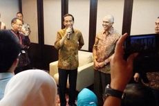 Canda Jokowi Ramaikan Pertemuannya dengan WNI di Singapura