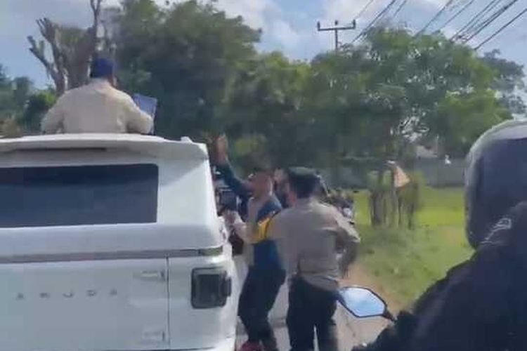 Mahasiswa Unram Cegat Mobil Prabowo Saat Akan Resmikan Bendungan Meninting