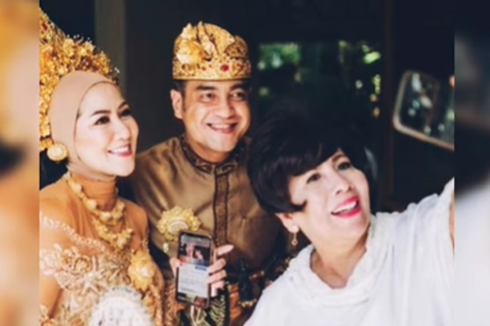 Izinkan Putrinya Menikah dengan Ferry Irawan, Ibunda Venna Melinda: Enggak Perlu Disesalkan