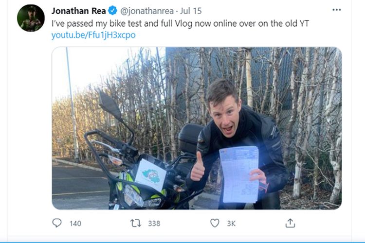 Enam kali juara dunia World Superbike, Jonathan Rea baru saja berhasil lolos ujian dan mendapatkan SIM
