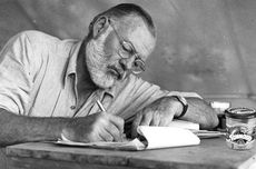 Selesainya Novel Terbaik Ernest Hemingway, "The Old Man and The Sea"...