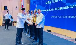 Pelindo Raih Juara Umum Lomba Olahraga Harhubnas Kemenhub 2025