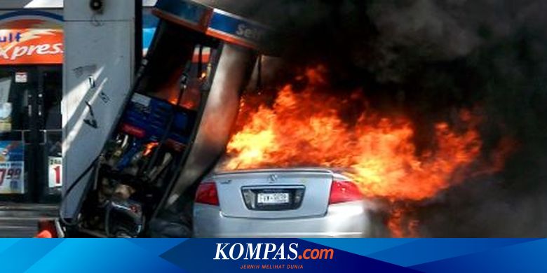 Mobil Terbakar Usai Mengisi BBM, Diduga Dipicu Ponsel - Vimarsana News