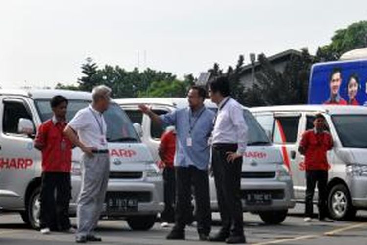 Tahun ini PT Sharp Electronics Indonesia (SEID) menambah armada layanannya secara khusus untuk melayani layanan perawatan dan perbaikan AC. Armada cleaning team tersebut akan melengkapi armada operasional servis yang sudah dimiliki Sharp sebelumnya sebanyak 142 unit.