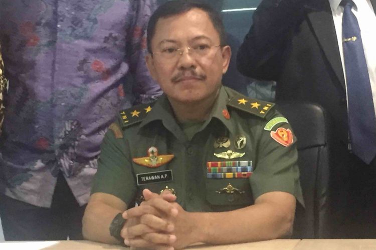 Dokter Kepresidenan Mayjen TNI dokter Terawan Agus Putranto.