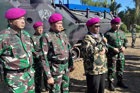Jadi Warga Kehormatan Korps Marinir, Mahfud MD Puji Alutsista TNI AL