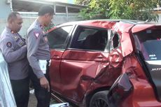 Anggota DPRD Kendarai Minibus Ugal-ugalan, Tabrak 2 Motor, 4 Orang Kritis