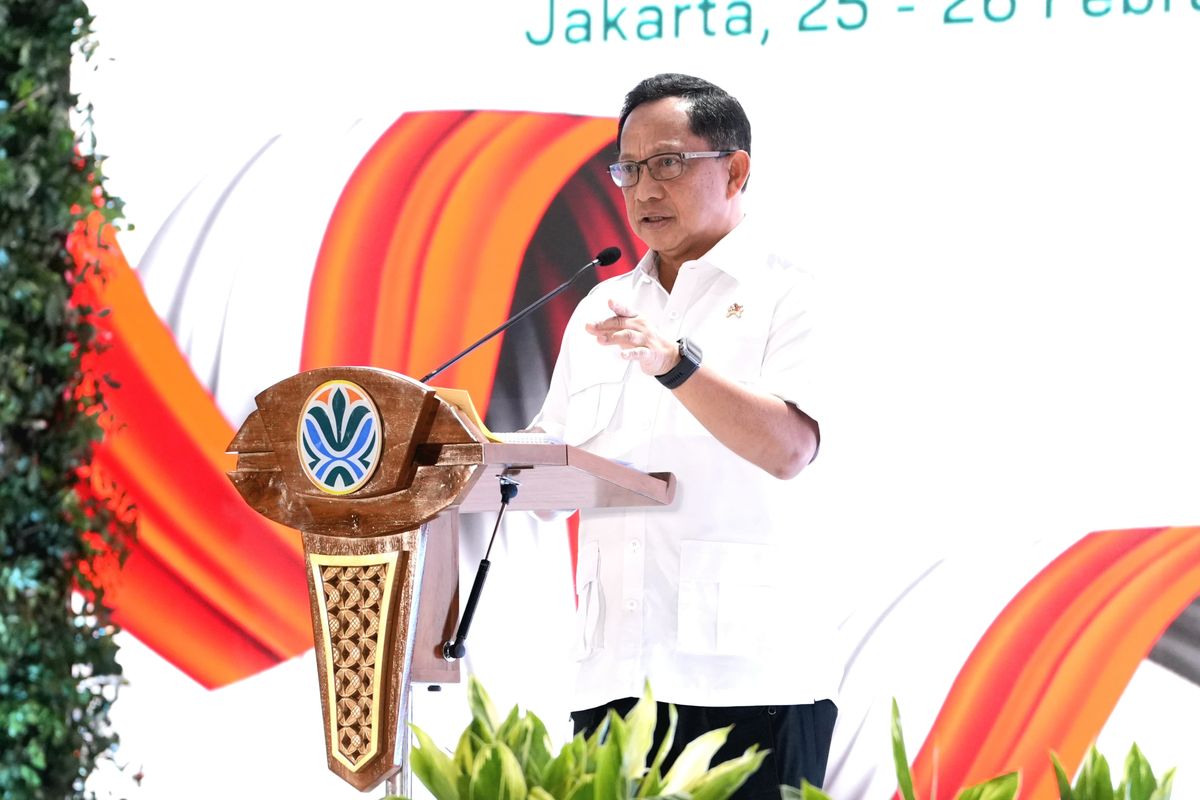  Menteri Dalam Negeri (Mendagri) Muhammad Tito Karnavian dalam Rapat Koordinasi Nasional (Rakornas) Pengelolaan Sampah Tahun 2026 bertema ?Kolaborasi untuk Indonesia ASRI (Aman, Sehat, Resik, Indah)? di Gedung Balai Kartini, Jakarta, Rabu (25/2/2026).
