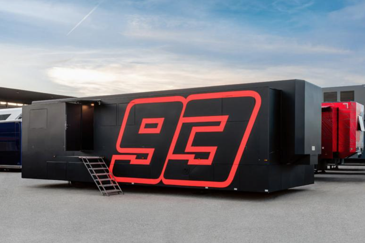 Pebalap Repsol Honda Marc Marquez bekerja sama dengan Airbnb menyewakan motorhome miliknya untuk GP Catalunya yang akan digelar pada 3 September 2023 mendatang.