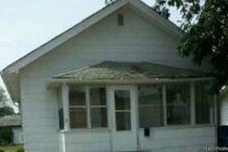 Rumah di kota Gary, Indiana ini diyakini berhantu dan kini diselidiki kepolisian.