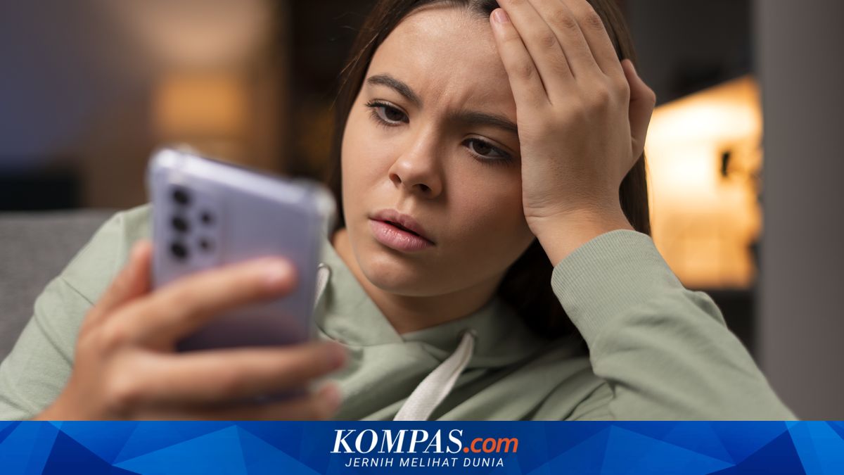 Kebiasaan Doomscrolling Bisa Membahayakan Kesehatan Jantung , Ini Kata Dokter