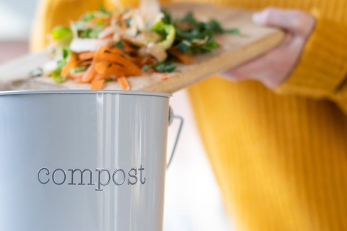 Ilustrasi kompos untuk limbah rumah tangga