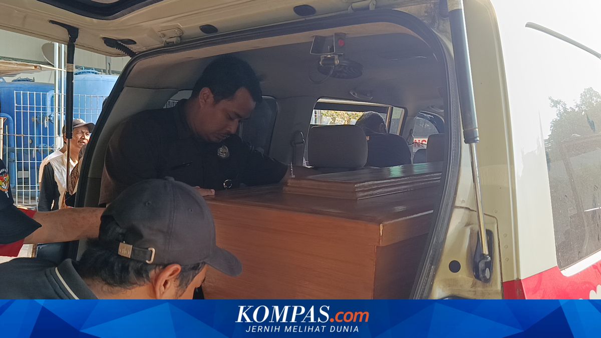 "Itu Tulang Punggung Saya" Tangis Istri Ojol yang Tewas Ditabrak Truk di Simpang Unisma