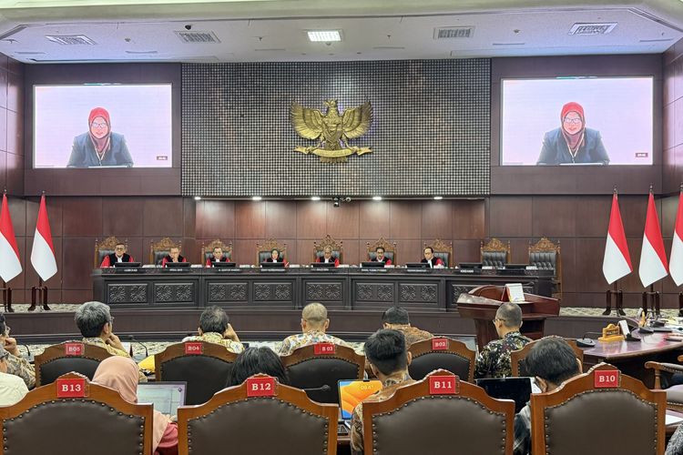 Sidang MK dan Empat Pintu Putusan Perkara Gibran