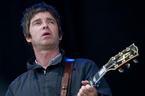 Noel Gallagher’s High Flying Birds Rilis Lagu Terbaru, Flying On The Ground 