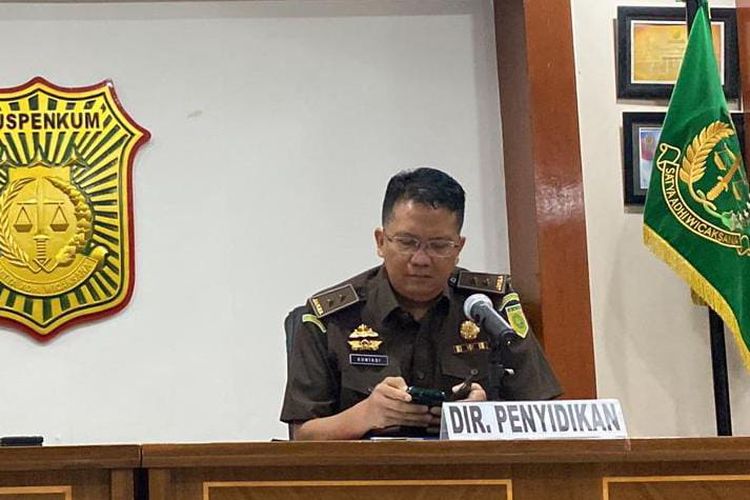 Direktur Penyidikan Jaksa Agung Muda Bidang Tindak Pidana Khusus Kejagung Kuntadi di Gedung Kejagung, Jakarta, Senin (16/10/2023).