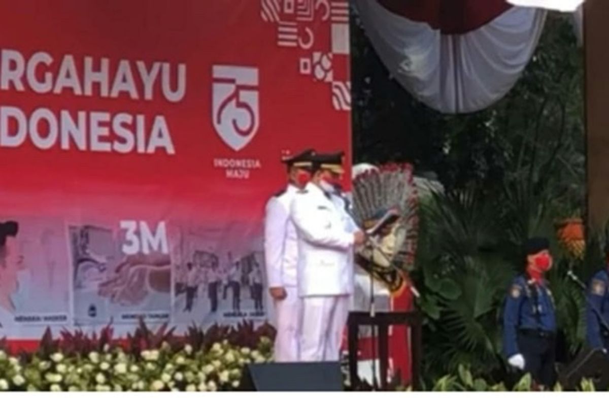 Upacara Hut Ke-75 di Balai Kota, Jakarta Pusat, Senin (17/8/2020).