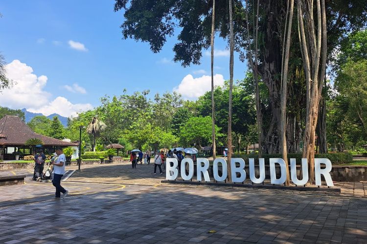 Taman Wisata Candi Borobudur Magelang, Jawa Tengah, Kamis (4/5/2023).