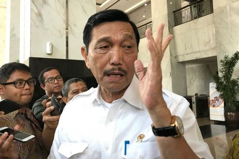 Luhut Sebut Proyek LRT Kereta Cepat Ditunda karena Masalah Lahan