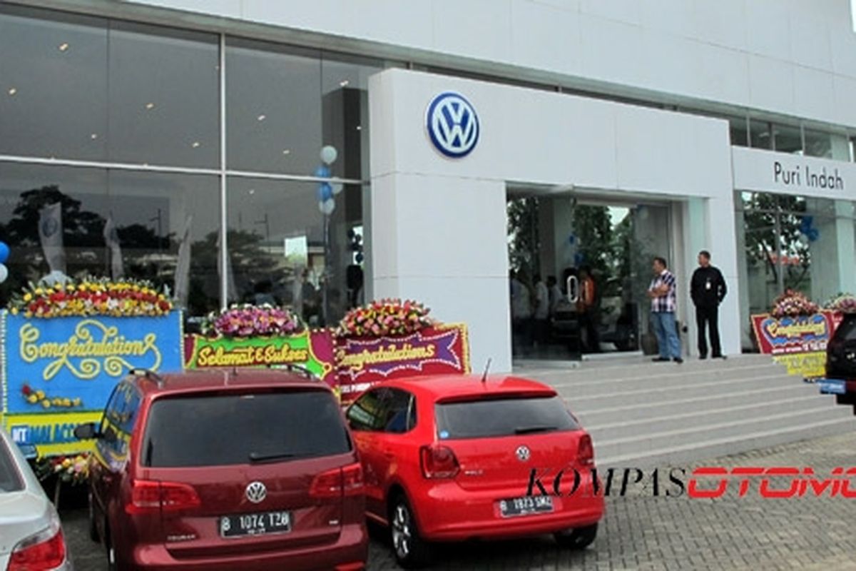 Dealer VW Puri Indah yang direvitalisasi