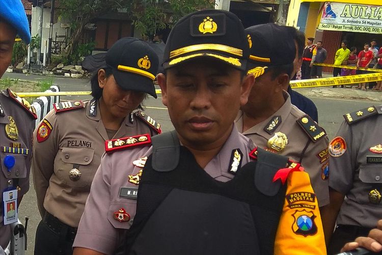 Kapolres Magetan AKBP Muhammad Riffai membenarkan adanya penggeledahan sebuah rumah warga di Desa Candirejo yang diduga jarigan teroris oleh Densus 88.