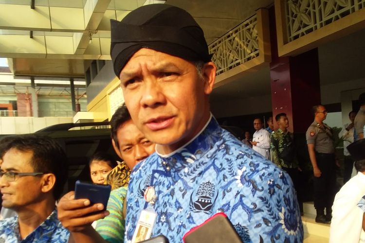 Gubernur Jawa Tengah, Ganjar Pranowo usai menggelar acara Rapat Forkompimda di Hotel UTC Semarang, Kamis (17/10/2019).