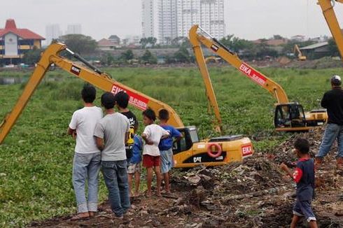 Mengapa Waduk Pluit Perlu Dinormalisasi ?