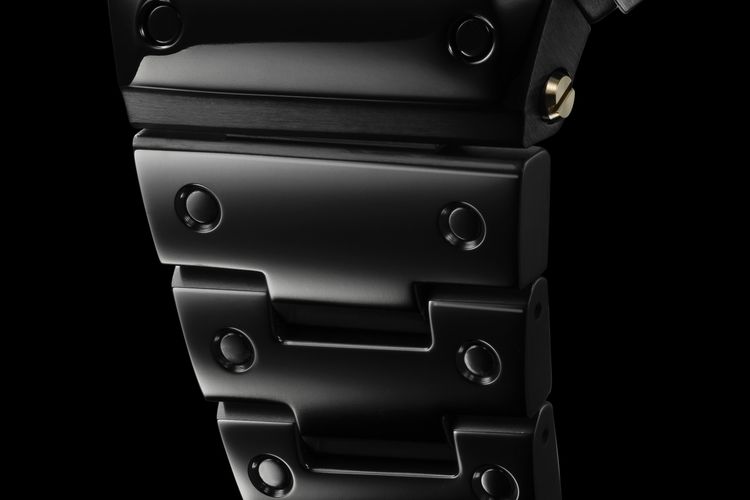 Tali MRG-B5000B, jam tangan high end baru dari Casio G-Shock. 