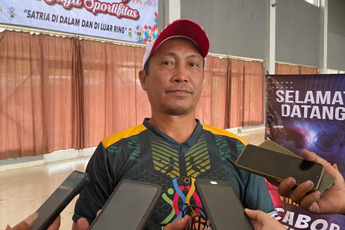 Wakil Ketua PB Porprov Jatim Irmantara Subagio, ditemui wartawan terkait kelanjutan pertandingan cabang olahraga tinju Porprov Jatim 2023 di Auditorium Undar Kabupaten Jombang, Jawa Timur, Selasa (12/9/2023).