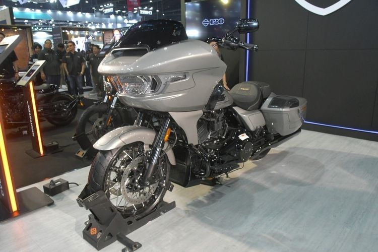 Harley-Davidson CVO Road Glide di Thailand International Motor Expo 2023