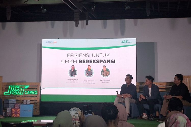 Pelatihan UMKM bertajuk "Kelas Jagoan Lokal: Efisiensi untuk UMKM Berekspansi" digelar di Bentara Budaya Jakarta, Selasa (19/12/2023).