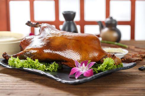 Resep Bebek Isi Rebung Jamur, Makanan Khas Saat Imlek