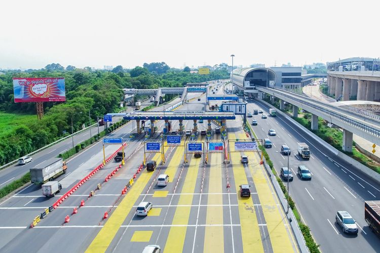 Atas diskresi Kepolisian, Jasa Marga akan melakukan uji coba pemindahan pintu masuk contraflow di Ruas Tol Dalam Kota arah Senayan/Bandara Soekarno Hatta.