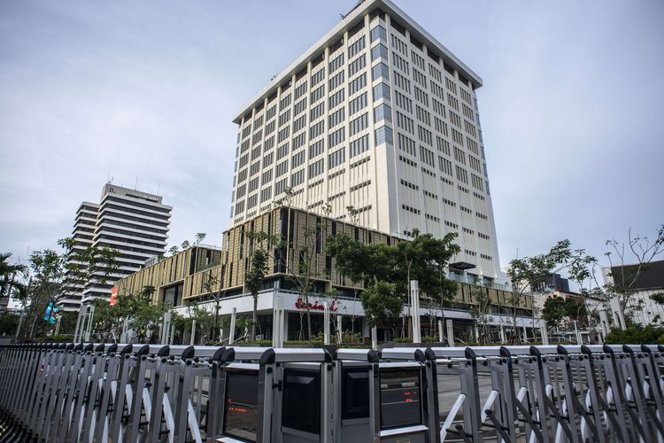 Suasana Gedung Sarinah pascarenovasi di Jakarta, Sabtu (19/3/2022). Pusat perbelanjaan atau mal tertua di Indonesia itu akan dibuka untuk umum mulai 21 Maret 2022.