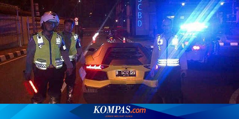 Ini Estimasi Biaya Pajak  Mobil  Mewah  di  Indonesia 