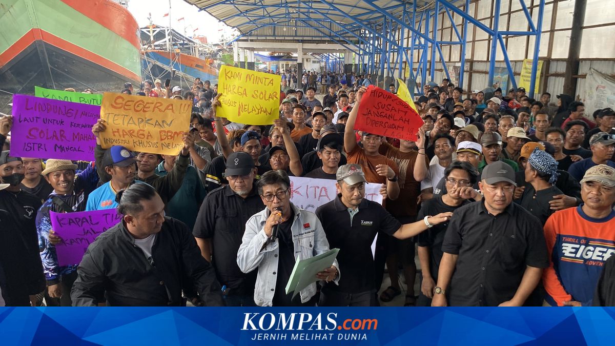 Harga BBM Solar Non-subsidi Mencekik, Kapal Menumpuk Tak Berlayar di Pelabuhan Karangsong Indramayu ~WR

Klik untuk baca: