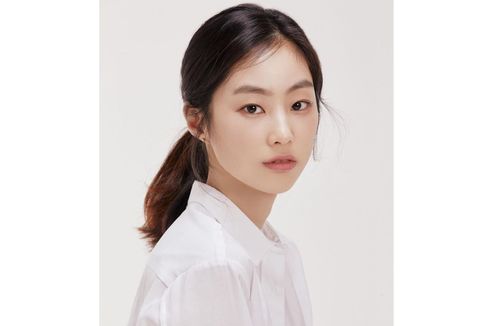 Aktris Jeon Soo Jin Resmi Bergabung dengan YG KPLUS