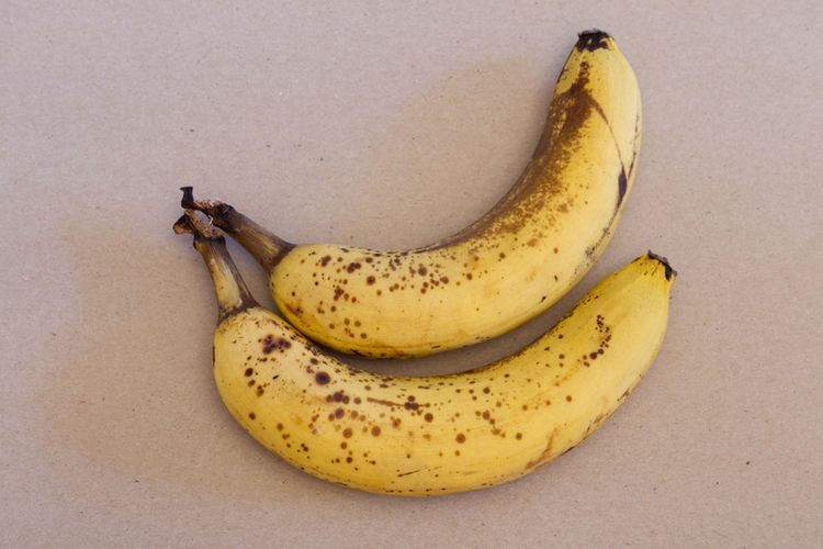 Illustration of bananas.