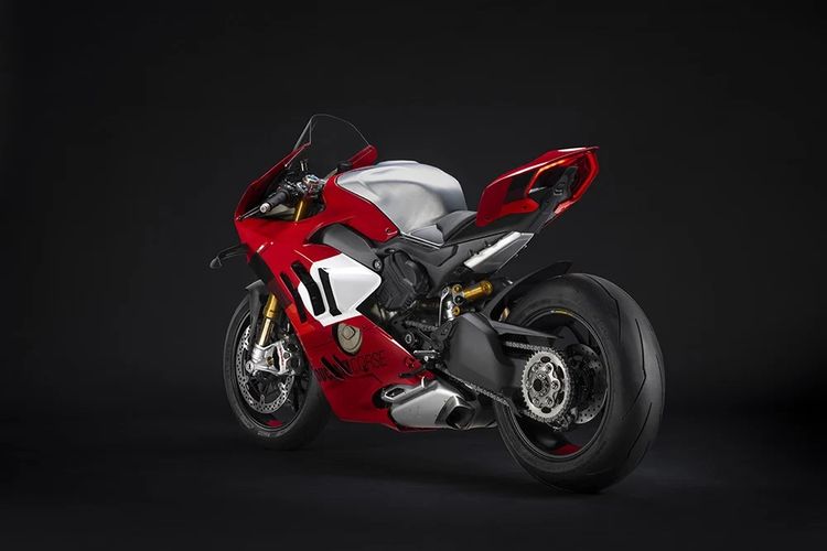 Ducati resmi merilis Ducati Panigale V4R model 2023.