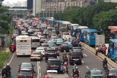 Pengalihan Rute Transjakarta Sore Ini Imbas Aksi di Bawaslu