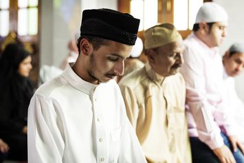 Amalan Bulan Maulid Nabi: Panduan Ibadah untuk Meraih Keberkahan