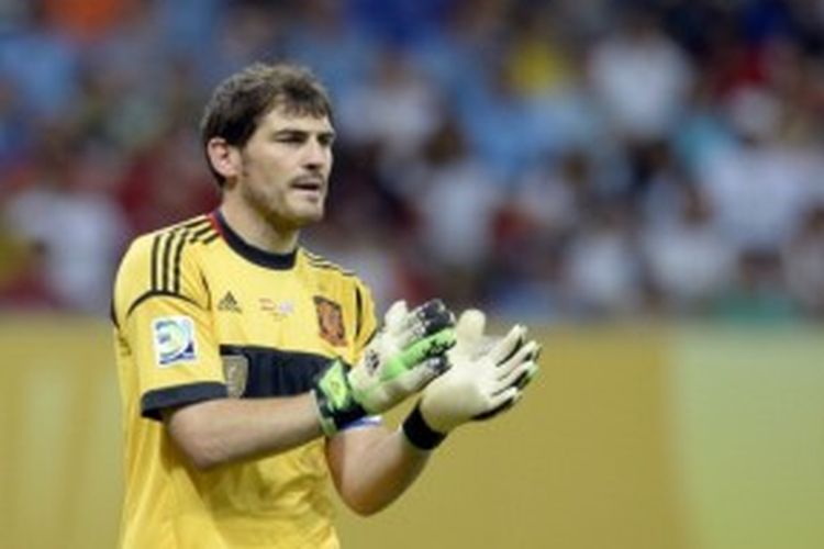 Kiper tim nasional Spanyol, Iker Casillas.
