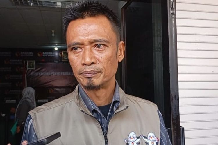 PILKADA: Komisi Pemilihan Umum (KPU) Kota Palopo, Sulawesi Selatan, resmi menetapkan empat pasangan calon pada pemilihan kepala daerah (Pilkada) Kota Palopo 2024. 