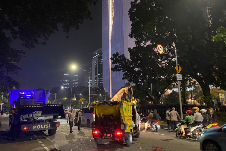 Massa Demo Hari Tani Bubar, Jalan Merdeka Selatan Kembali Dibuka