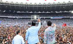 Sambut Ribuan Pendukung di GBK, Prabowo: Kami Berjuang untuk Bawa Kemakmuran Rakyat Indonesia