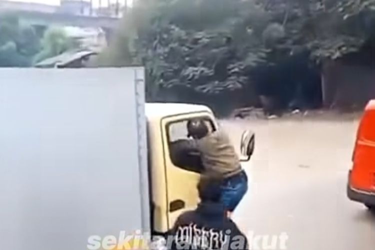 Viral Pemalakan Sopir Truk di Cilincing, Polisi Buru Dua Pelaku